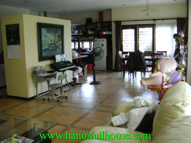 Beautiful house in corner with 4 bedrooms for rent in Dong Da dist, Ha Noi, Viet Nam