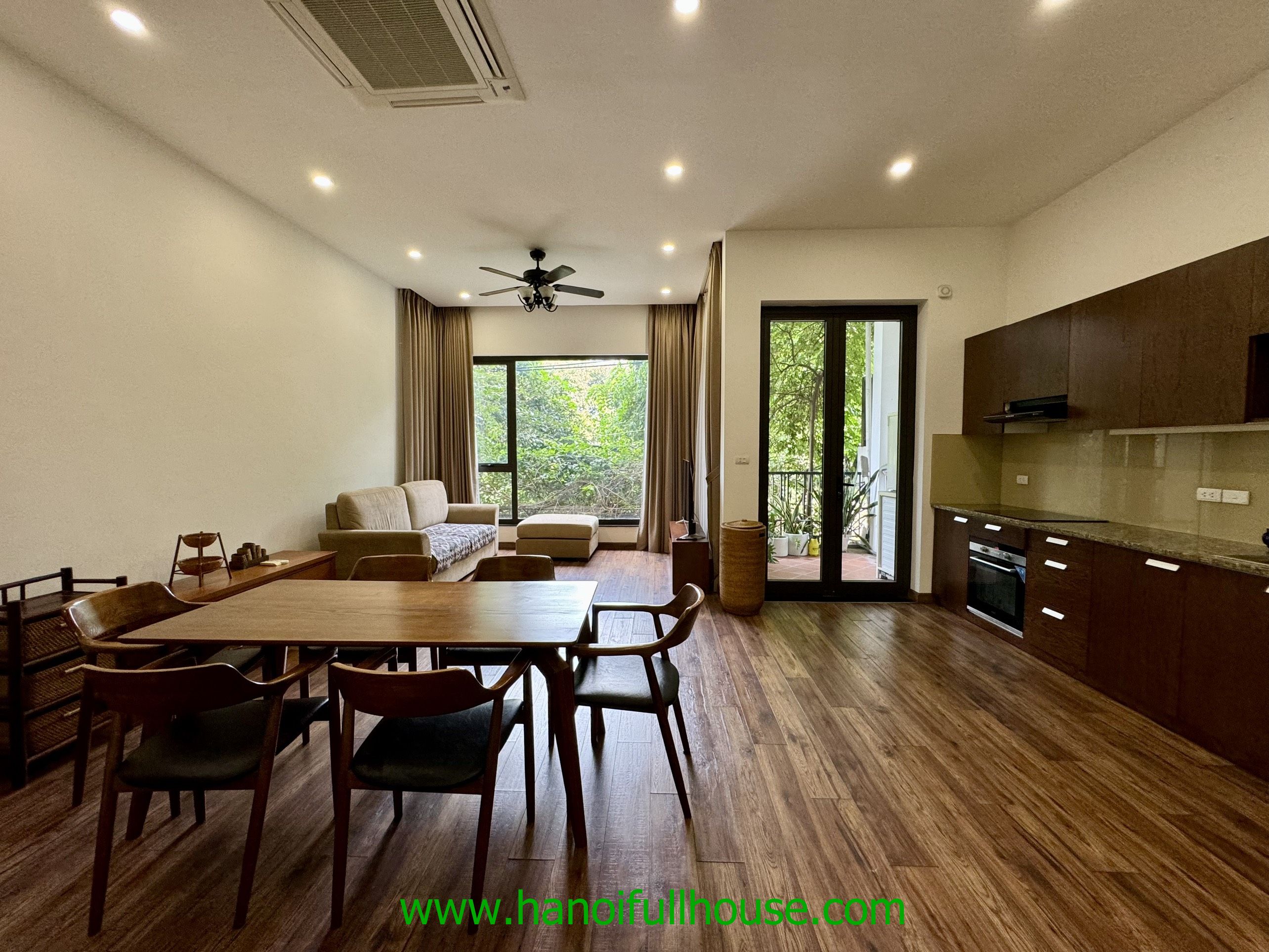 Beautiful 2-bedroom apartment with balcony in Tay Ho for rent.