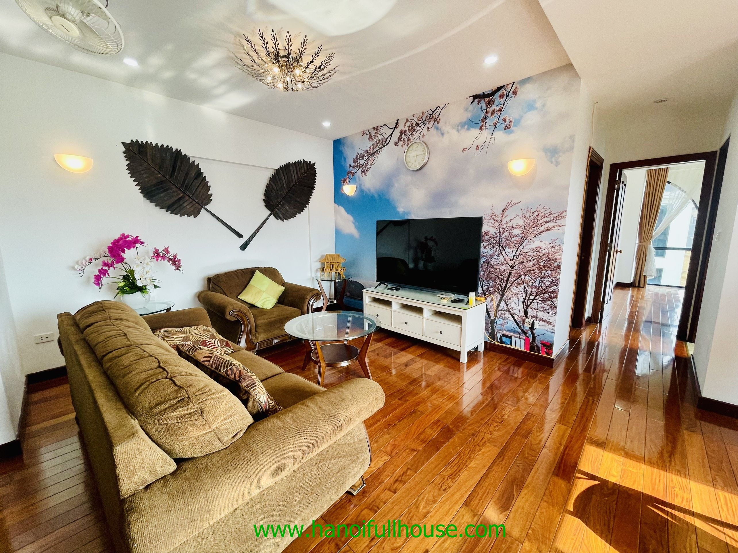 High quality 2 bedroom apartment for rent in Hoan Kiem district