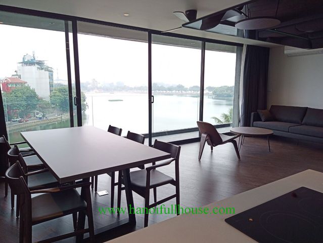 Wonderful apartment with lake view,balcony in Ha Noi center 