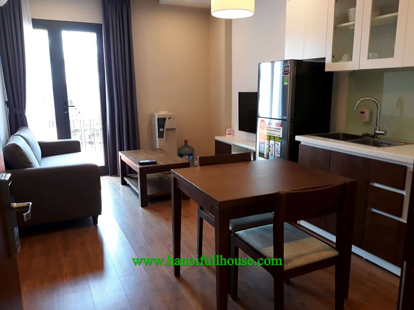Surprised nice apartment with bathtub in Ba Dinh for lease