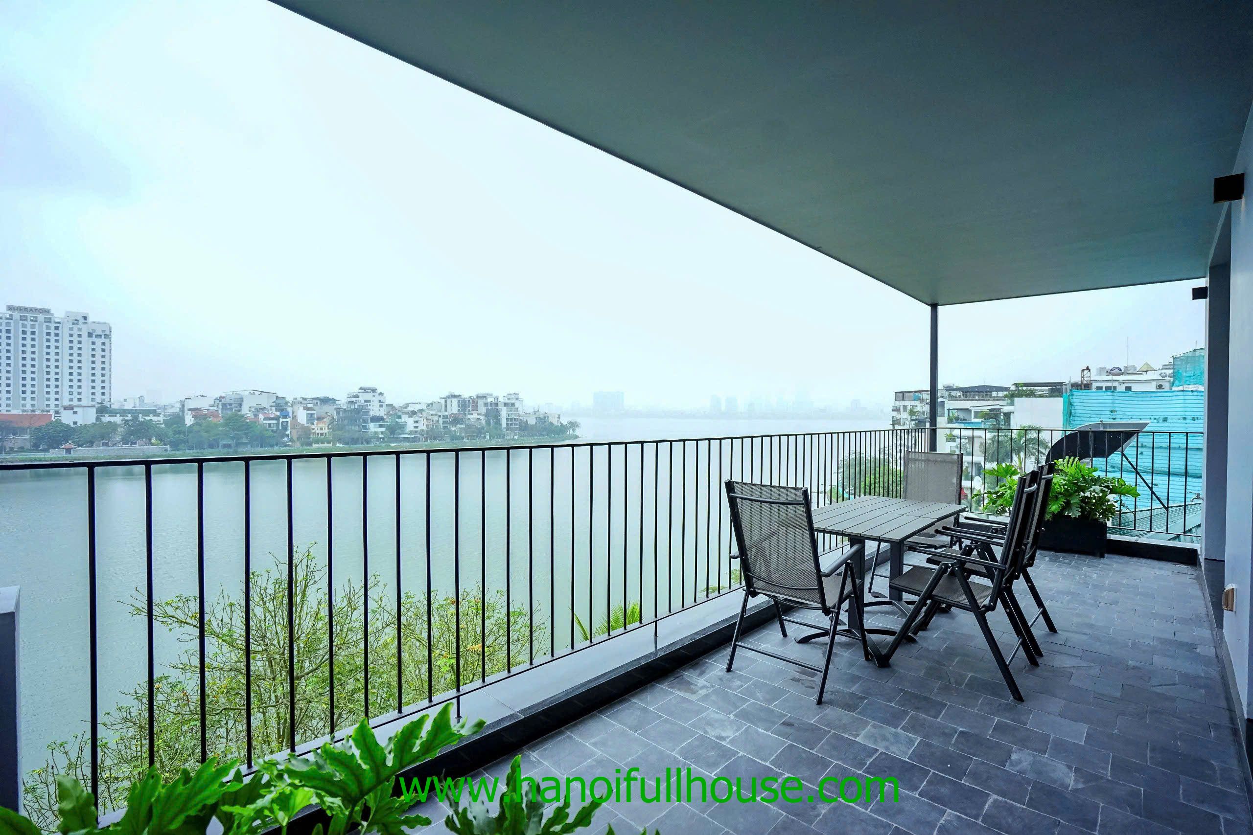 Căn hộ tuyệt vời với 4 phòng ngủ, view Hồ cho thuê ở Quảng An