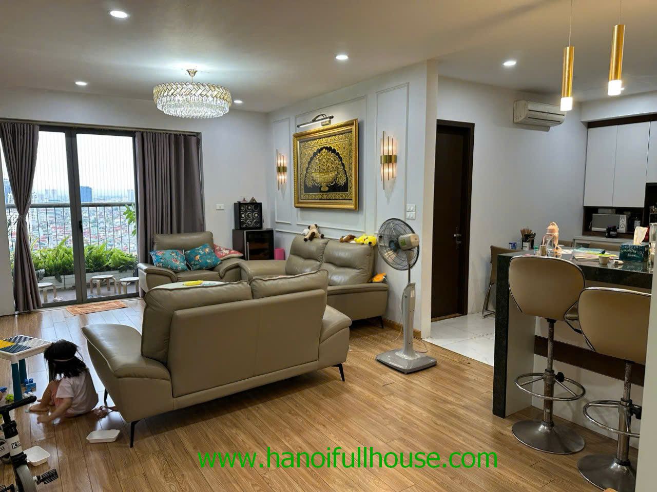 3 bedroom apartment in Sky City 88 lang Ha for rent