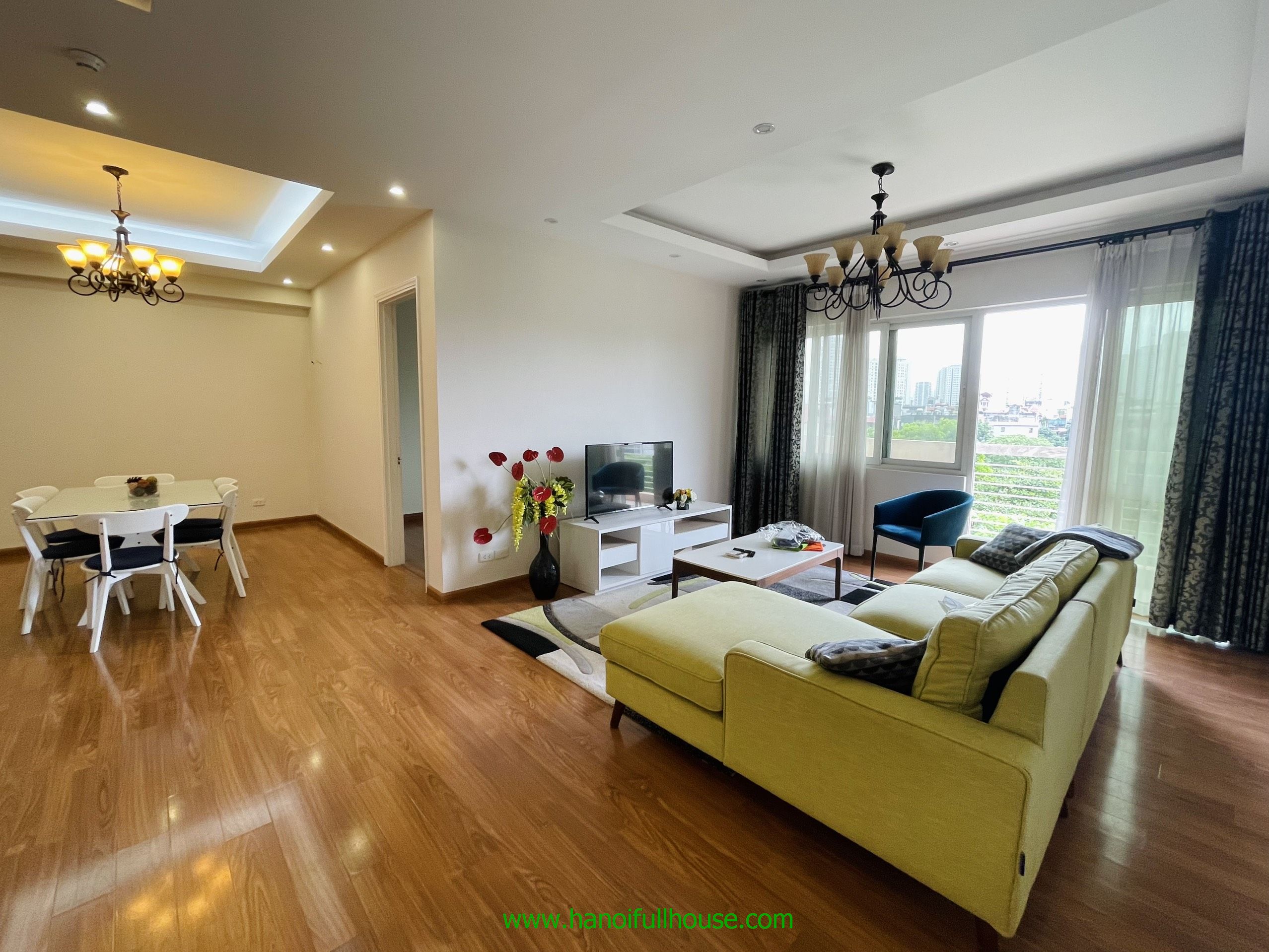 Big size apartment at E5 Tower Ciputra with 3 bedrooms for rent