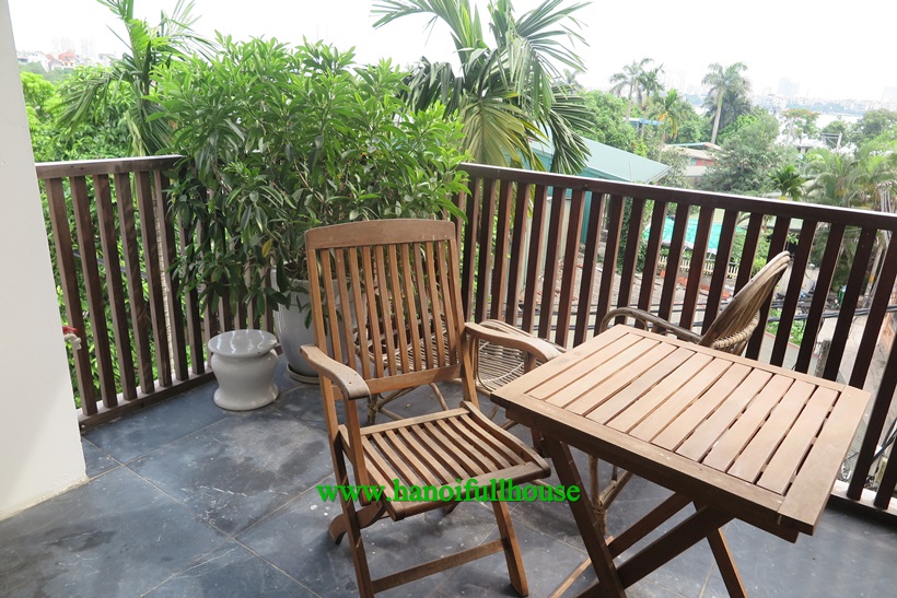 A serviced apartment with 03 bedrooms on Dang Thai Mai str for rent