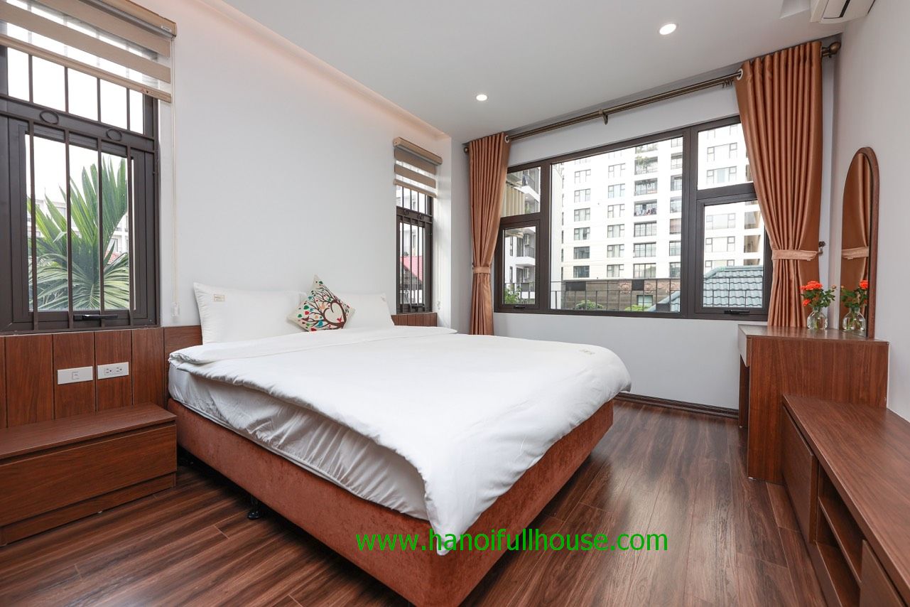 High class 2 bedroom apartment to rent in Tay Ho 