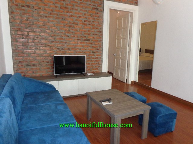 $500/1BR Bright serviced apartment for rent in Han Thuyen, Hoan Kiem dist  