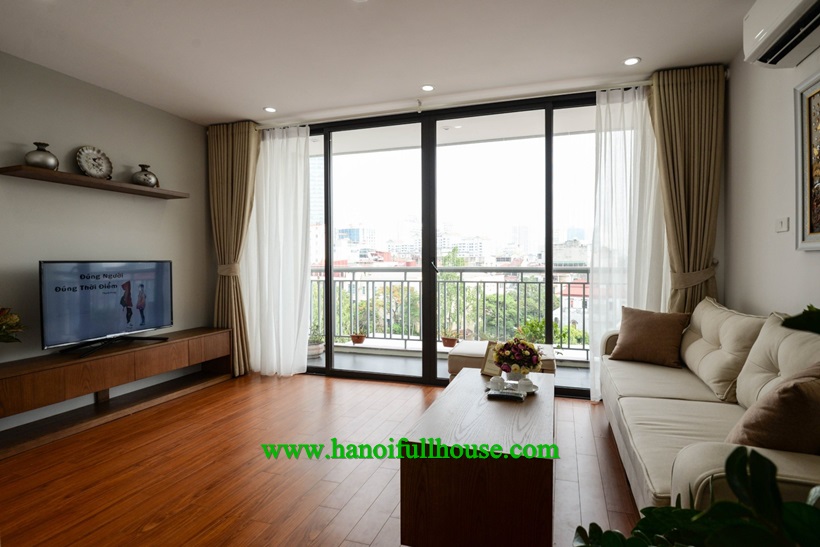 Căn hộ mới, đẹp, 1 phòng ngủ có đủ dịch vụ ở Ba Đình, Hà Nội cho thuê