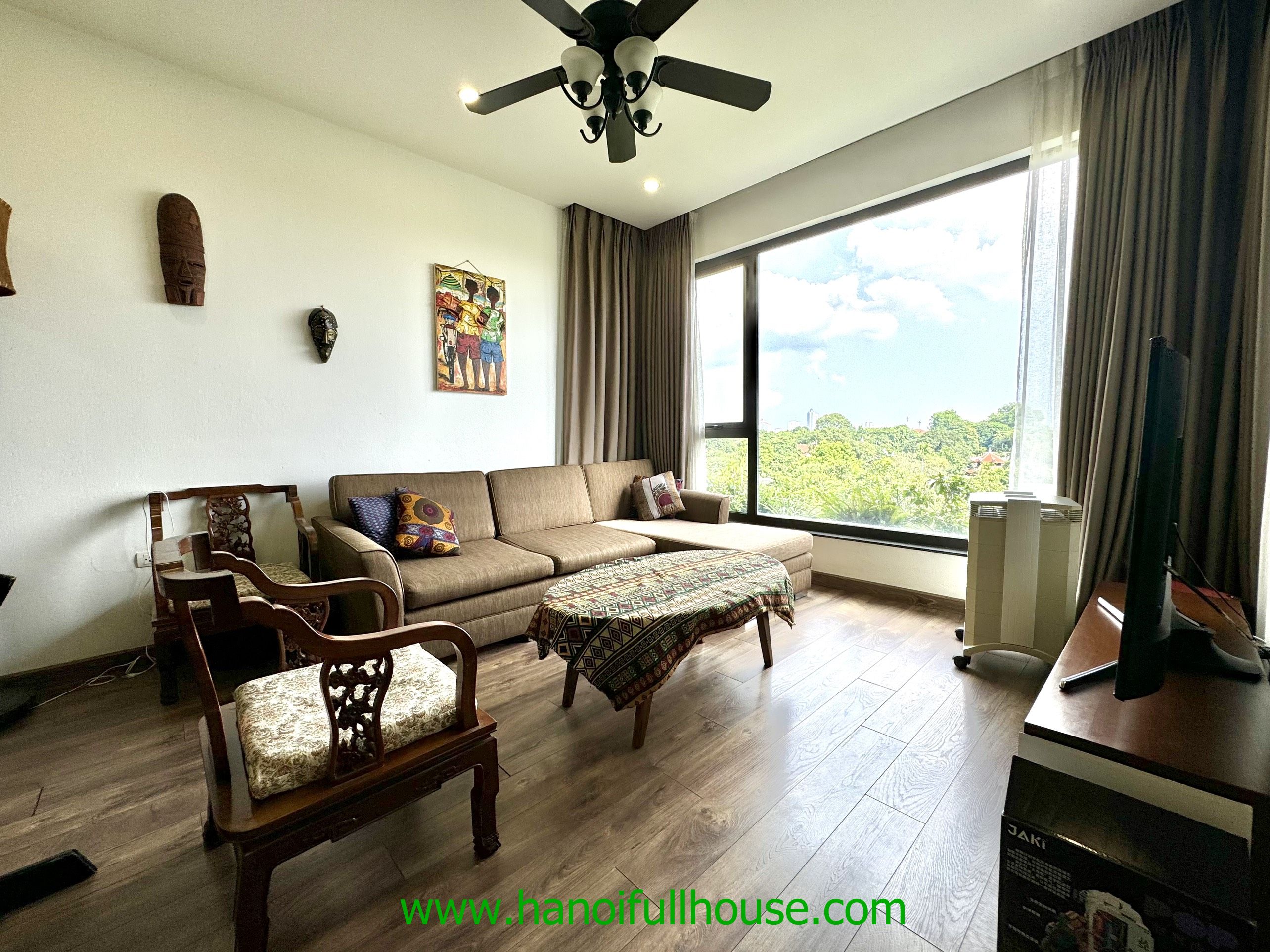 Cho thuê căn hộ Duplex 3 phòng ngủ trên đường Đặng Thái Mai.