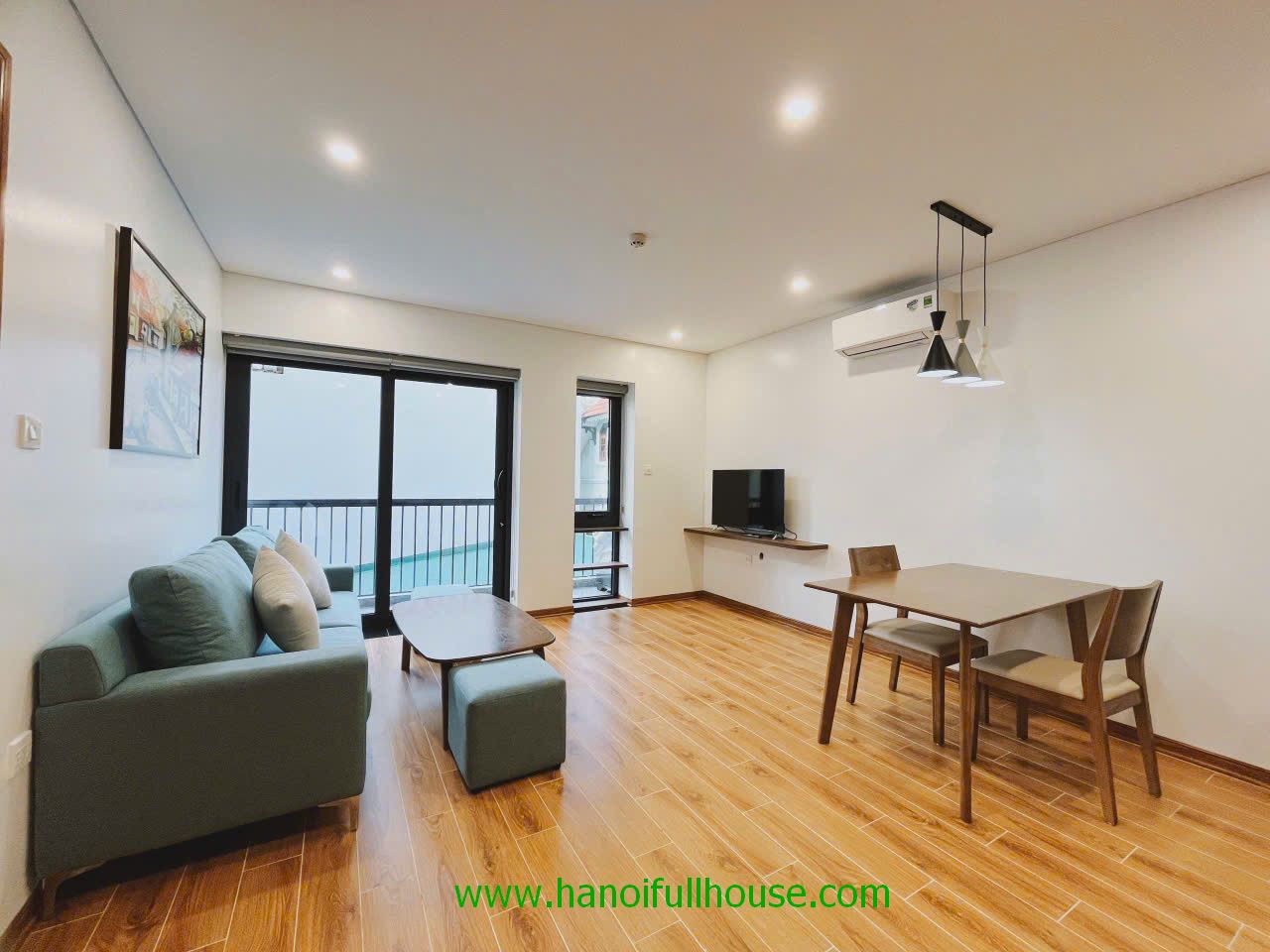 1 bedroom apartment on An Duong Vuong street for rent