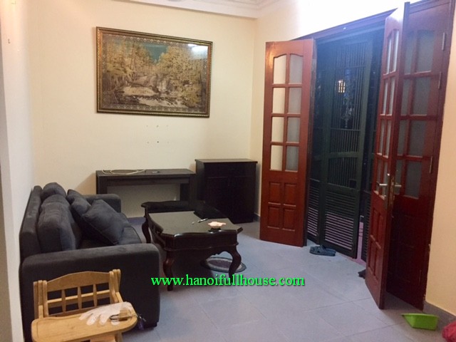 700 USD/tháng - căn nhà bốn phòng ngủ, thiết kế cổ điển, an toàn ở Trần Phú cho thuê