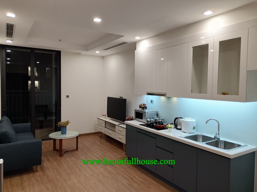 Nice 2 bedroom apartment for rent in Vinhomes Greenbay,Me Tri ward, Ha Noi