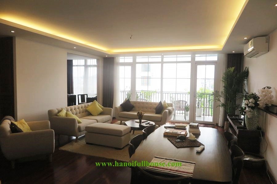 160 sq m apartment to let on Tu Hoa str, Tay Ho dist