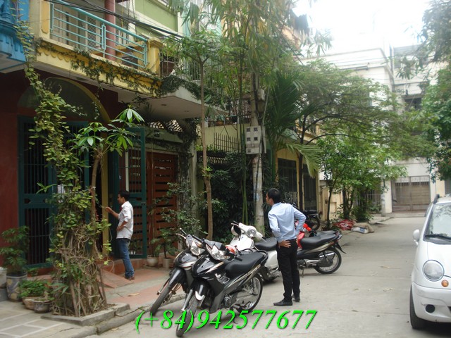 Căn nhà đẹp, đủ đồ, giá rẻ cho thuê tại quận Ba Đình, Hà Nội