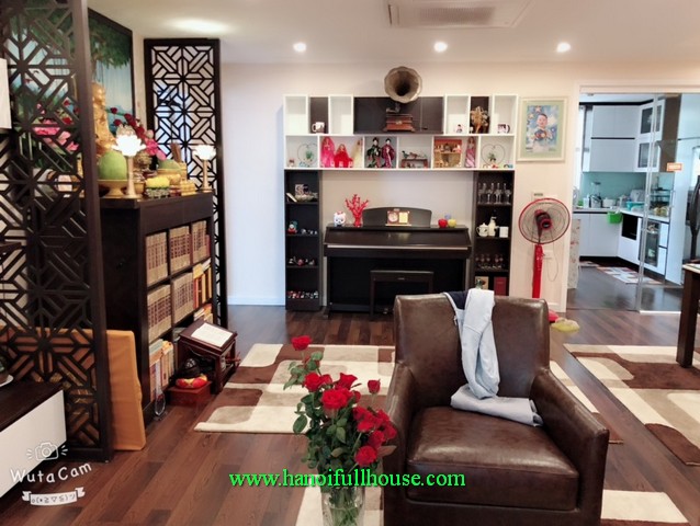 Căn hộ cao cấp, ấm cúng cho gia đình có 3 phòng ngủ, nội thất sang trọng, hiện đại ở Ciputra
