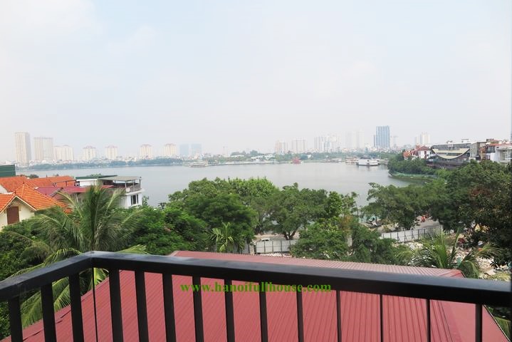 Apartment for rent with 2 bedrooms, large balcony, West Lake view on To Ngoc Van street