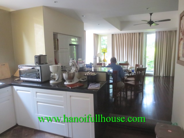 A perfect house in Hoan Kiem to let. 3 bedroom, furnished, balcony, terrace & Hoan Kiem lake view