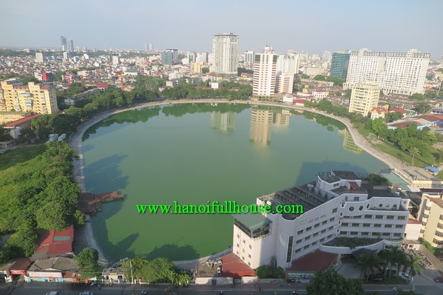 Căn hộ hai phòng ngủ mới, nội thất sang trọng, view Hồ cho thuê 