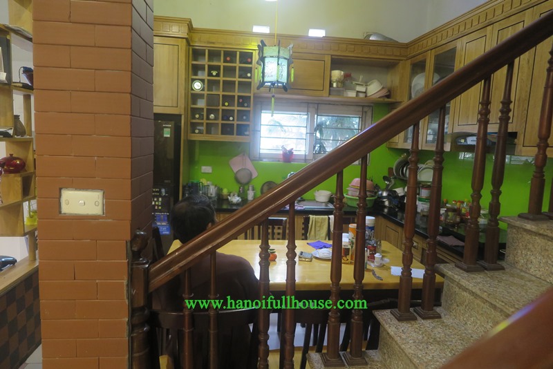 A large 4 bedroom house in Hoang Hoa Tham for rent