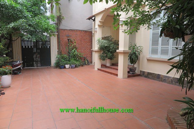 Beautiful, big courtyard, furnished four-bedroom house in Tay Ho for lease