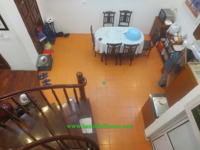 Great opportunity to rent a nice and cheap house in Ba Dinh District, Hanoi