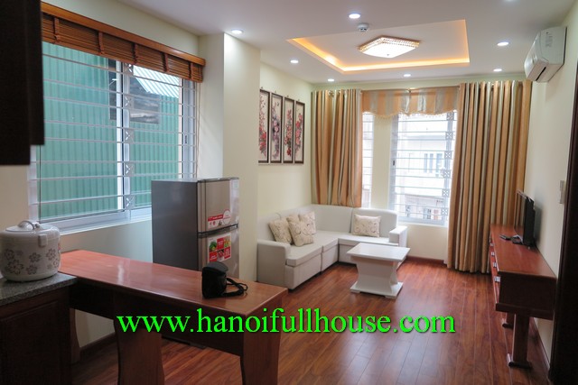 Căn hộ một phòng ngủ, đầy đủ nội thất ở trung tâm quận Hoàn Kiếm giá rẻ