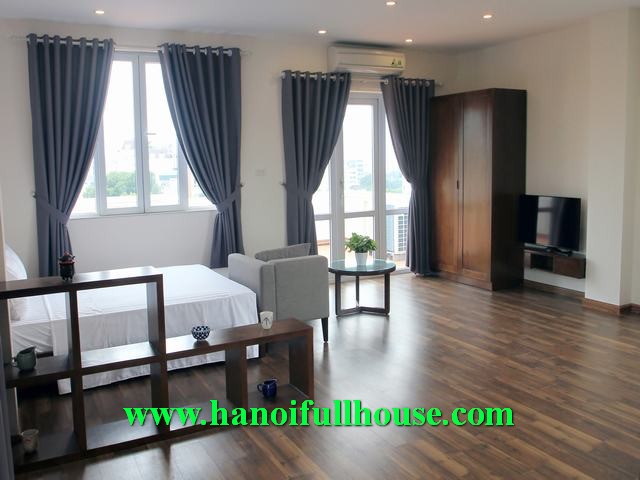Cho thuê căn hộ dịch vụ mới, nội thất đẹp ở trung tâm Hà Nội