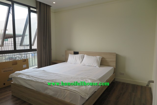 Căn hộ dịch vụ hai phòng ngủ mới, đầy đủ nội thất, giá rẻ