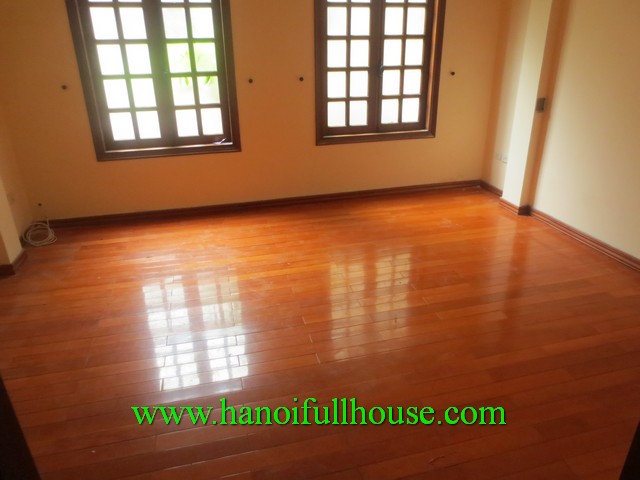 Partly furnished house with 4 bedrooms in Hoan Kiem dist for rent