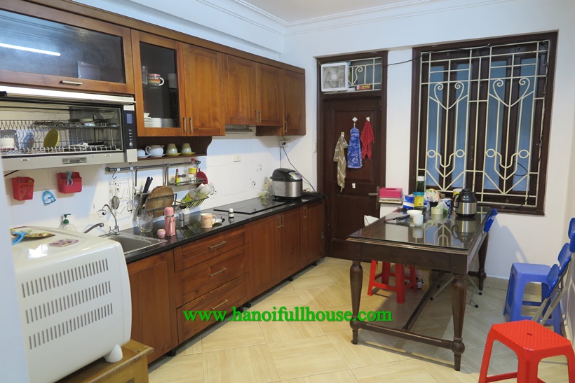 Find house in Ba Dinh center: 4 bedrooms, full furniture near Lotte center 