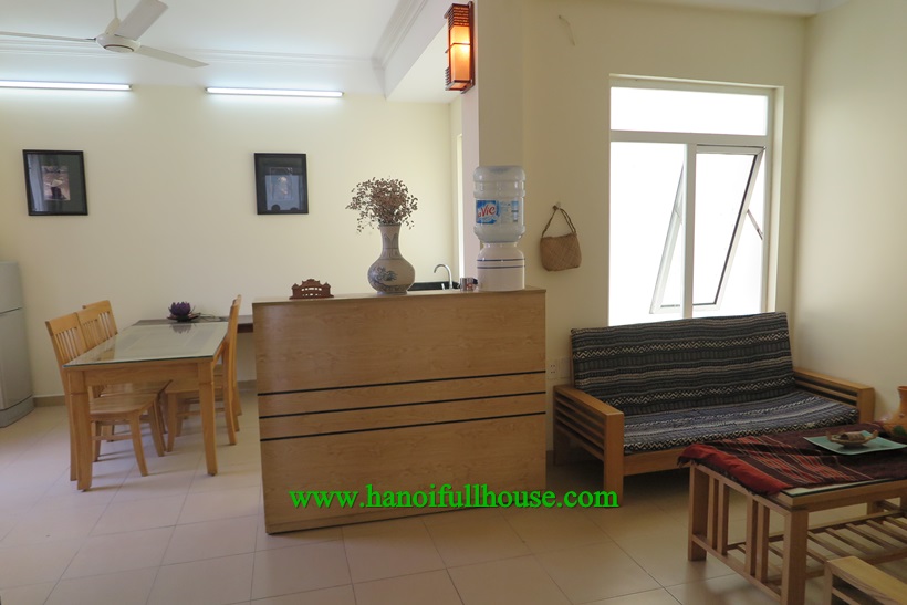 WOW! Unexpected cheap one bedroom apartment in Ba Dinh now