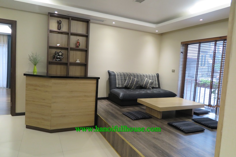 Căn hộ 2 phòng ngủ mới, đẹp, đủ dịch vụ cho thuê ở trung tâm Hà Nội