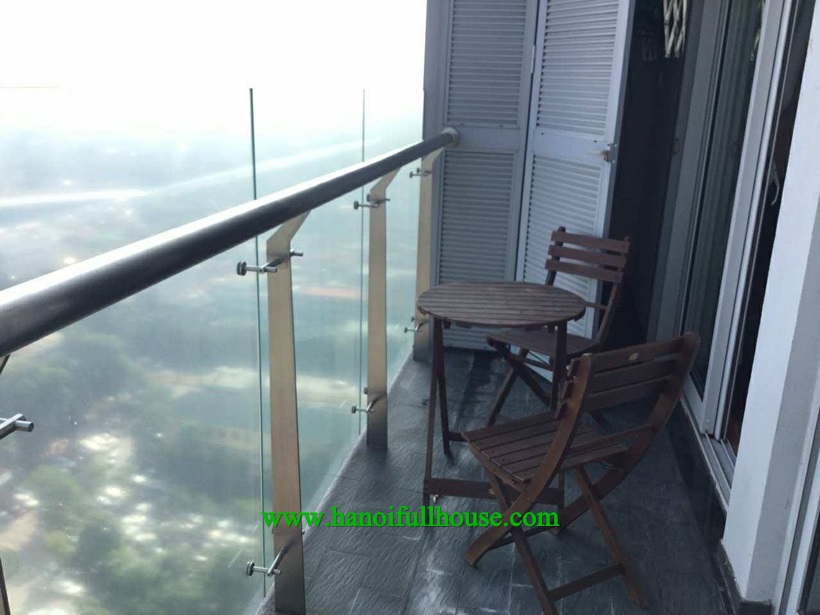 Căn hộ 3 ngủ cho thuê ở Lancaster Núi Trúc