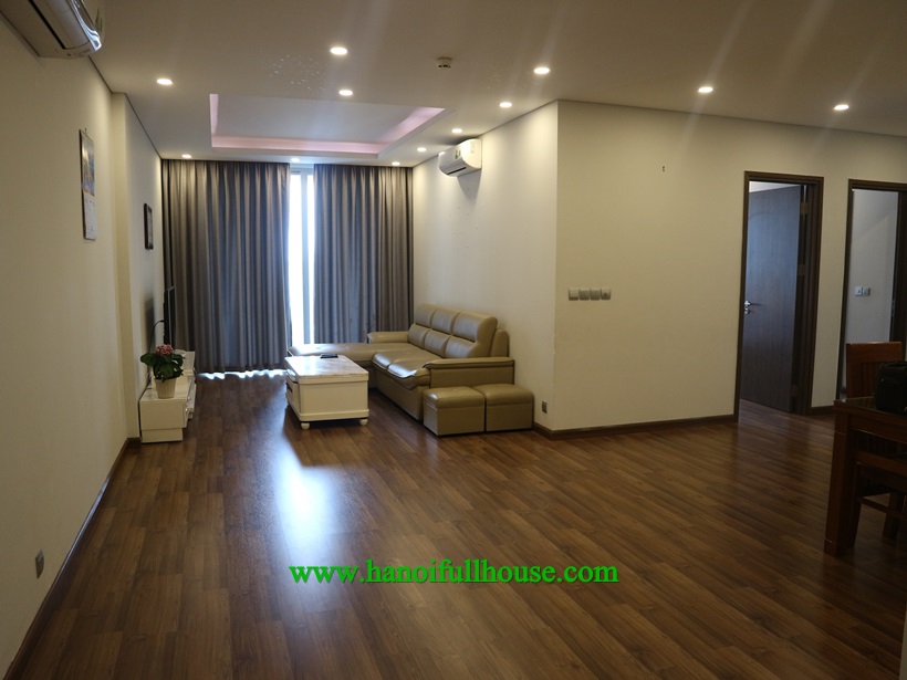 Căn góc 3 phòng ngủ ,nhiều ánh sáng,view công viên ở Ngoại Giao Đoàn