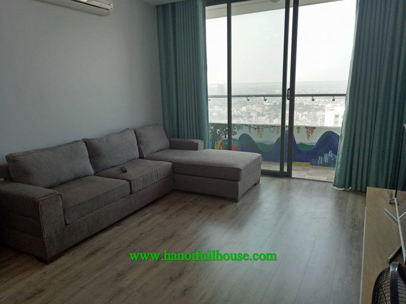 Căn hộ 2 ngủ đẹp, ban công rộng, đủ đồ ở Ngoại Giao Đoàn