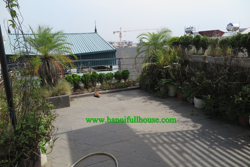  Nhà đẹp 5 ngủ cho thuê ở Long Biên: nhiều ánh sáng, ban công, sân thượng