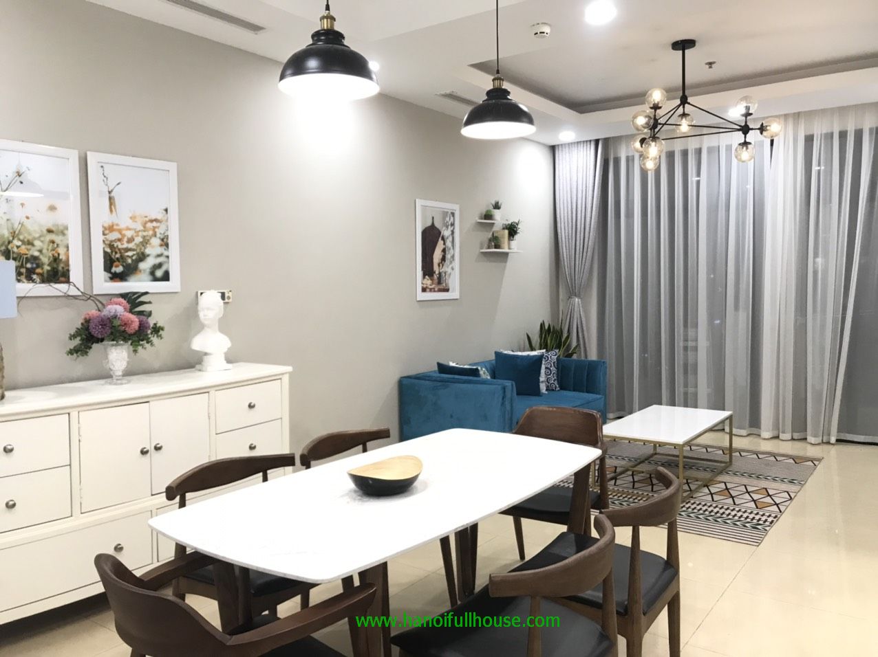 Royal -City Nguyễn Trãi cho thuê căn hộ 2 ngủ, nội thất sang trọng, hiện đại
