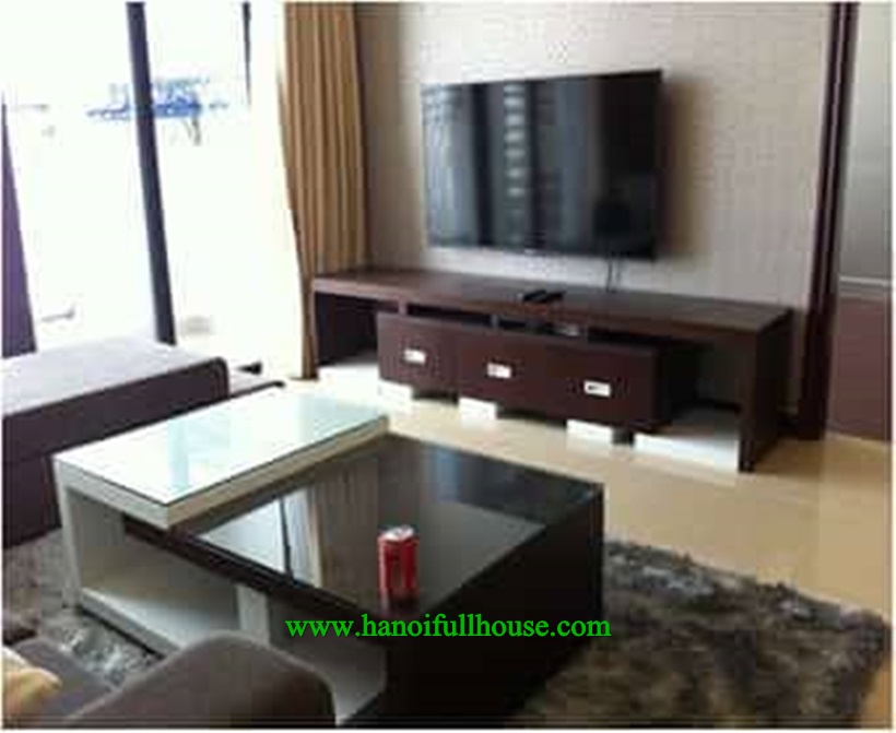 Luxurious apartment full furnished on high floor for rent in Royal city