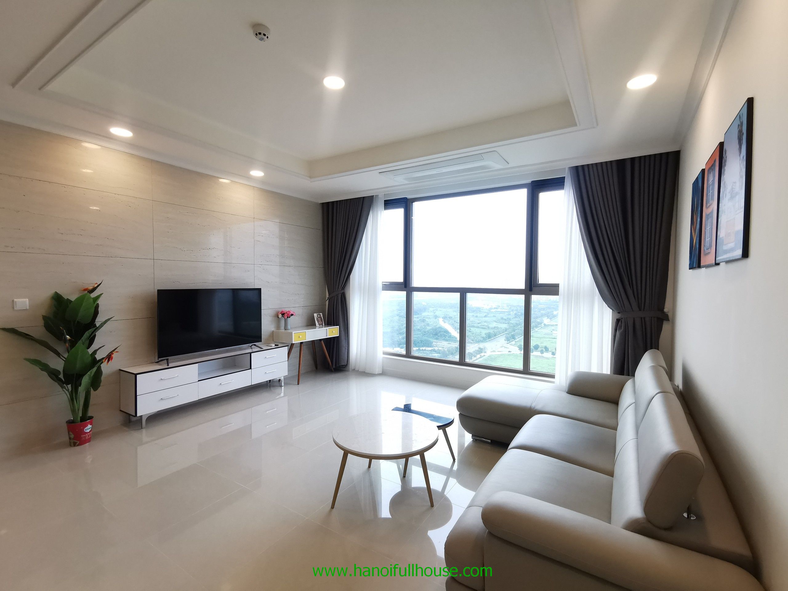 Charming 3 bedroom apartment with full furnished in Starlake Tay Ho 