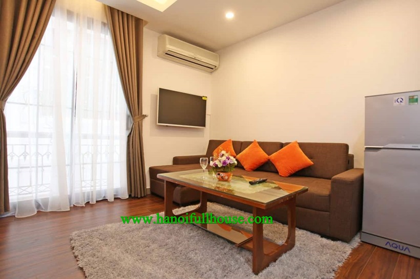 For rent one bedroom serviced apartment on Dao Tan, Ba Dinh dist
