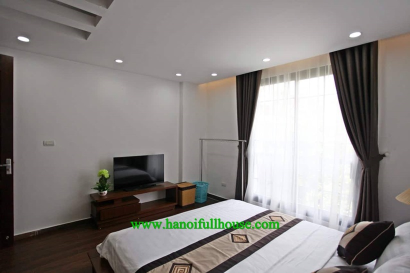 Căn hộ có 1 phòng ngủ riêng biệt, phong cách sang trọng cho thuê ở Ba Đình