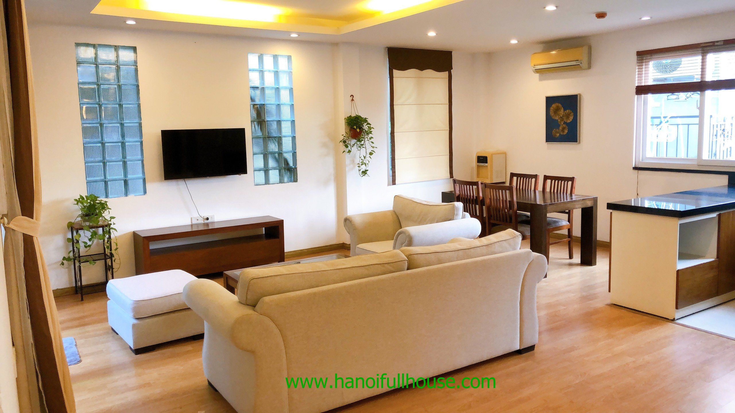 Reasonable price for 3 bedroom apartment on Xuan Dieu str