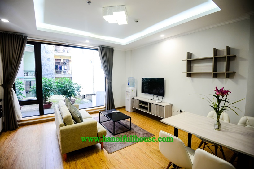 Nice one bedroom apartment with full service near Lotte center