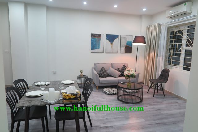Căn hộ 2 ngủ, đủ đồ, gía hợp lý cho thuê ở quận Ba Đình,Hà Nội