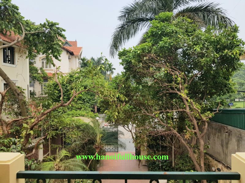 Cách để tìm được căn biệt thự sân vườn rộng đẹp ở Quảng An, quận Tây Hồ, Hà Nội