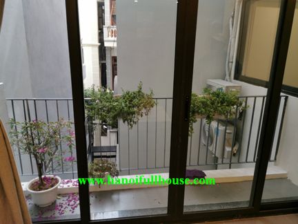 Căn hộ dịch vụ ở Tô Ngọc Vân rất hiện đại, chỉ mất 5 phút đi bộ ra Hồ Tây.