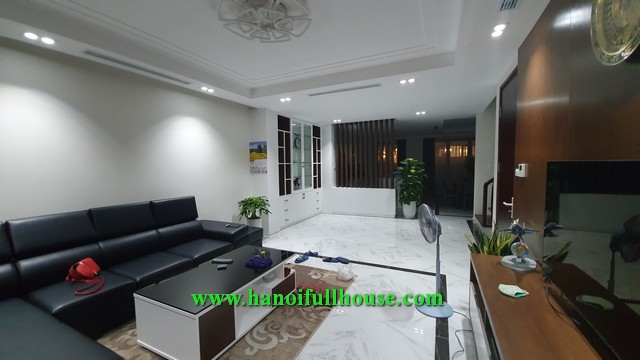 Wonderful villa in Hanoi Garden City - Long Bien Dist for rent.