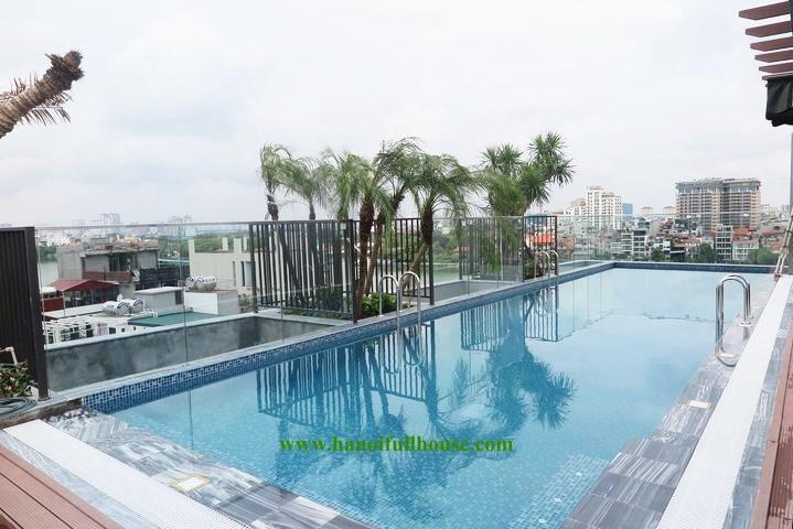 2 bedrooms apartment with lake view, big swimming pool on top floor 