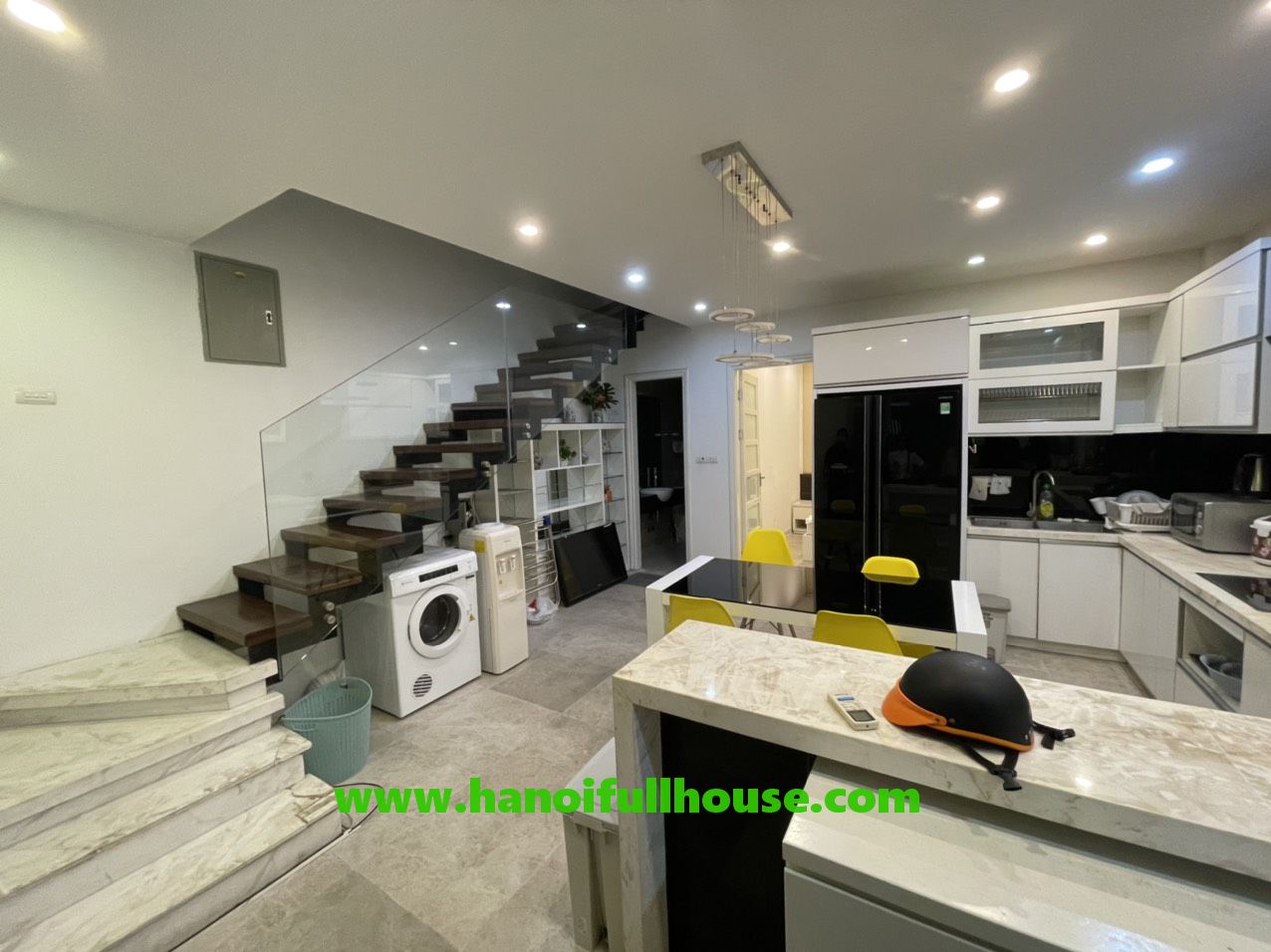 Spacious & modern 3-BR duplex apartment in the heart of Tay Ho district