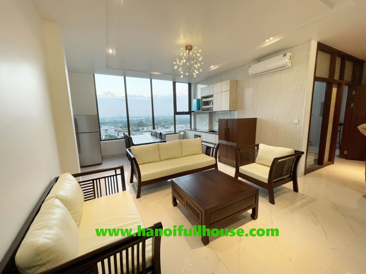 Brand-new & modern 4BR serviced apartment with open view, large balconies